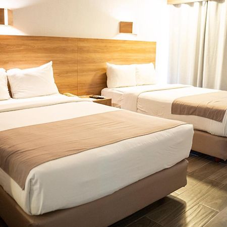 La Posada Hotel Y Suites San Luis Potosí Kültér fotó