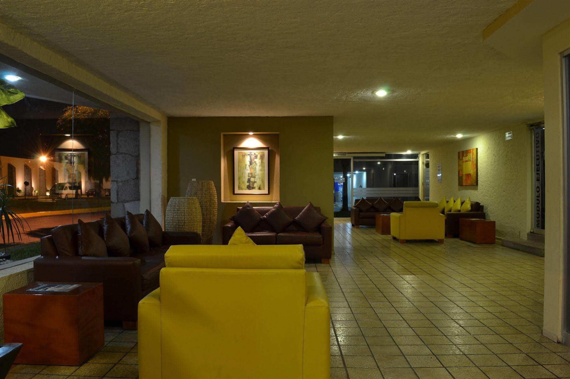 La Posada Hotel Y Suites San Luis Potosí Kültér fotó